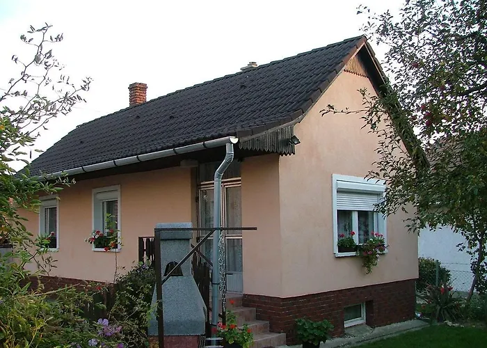 Kovacs Vendeghaz Gasthuis 3*